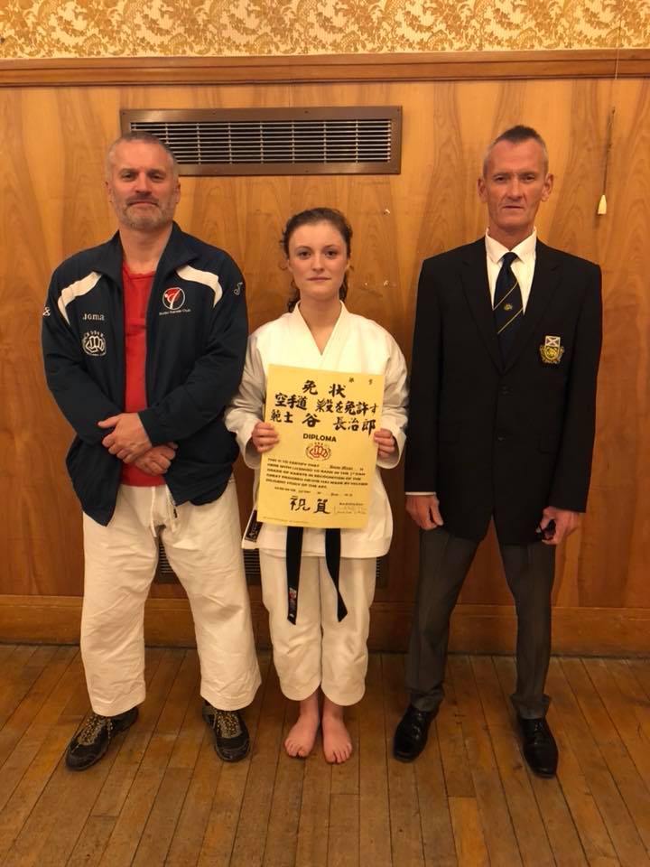 35932264_1985576365066525_1268415975514963968_n