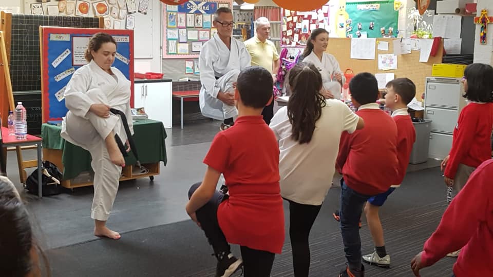 61226700_2206483549642471_160548531814268928_n